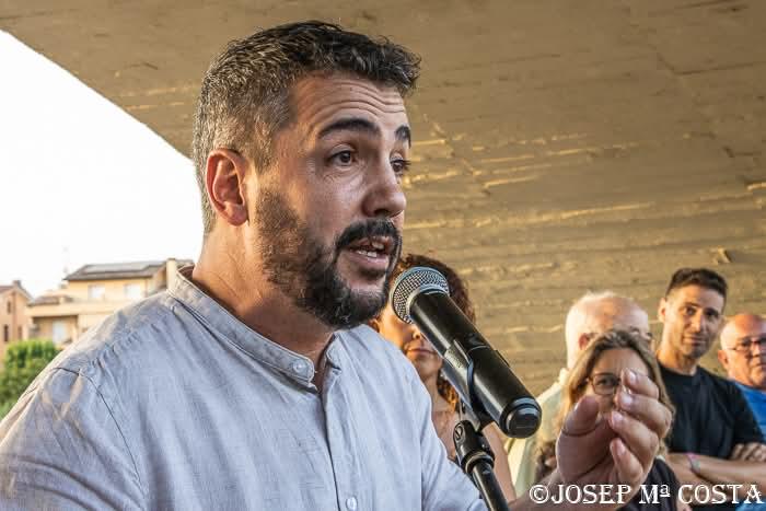 Toni Mas, alcalde de Roda de Ter, durant la inauguraci&oacute; de la XXXI edici&oacute; de la Fira del Pescador