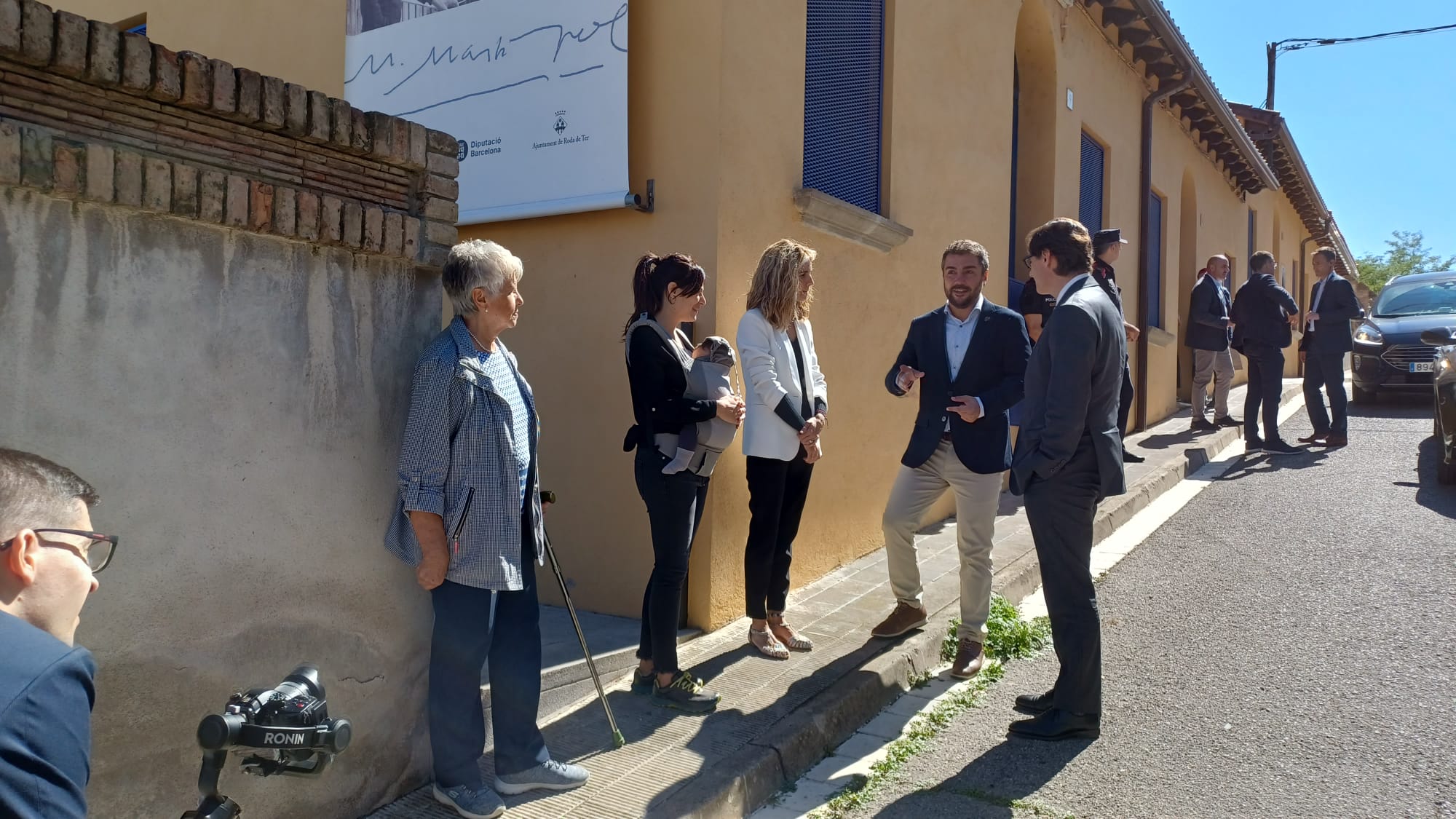 El president de la Generalitat, Salvador Illa, visita a seu de la Fundació Miquel Martí i Pol de Roda de Ter