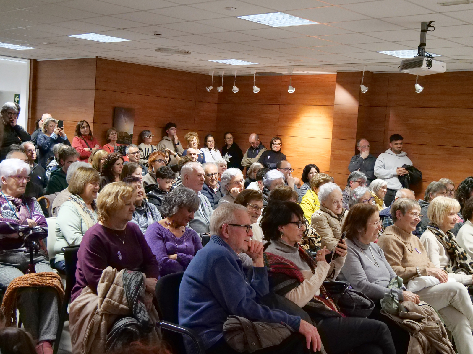 Acte de reconeixement a treballadores de la ind&uacute;stria t&egrave;xtil amb motiu del 8M