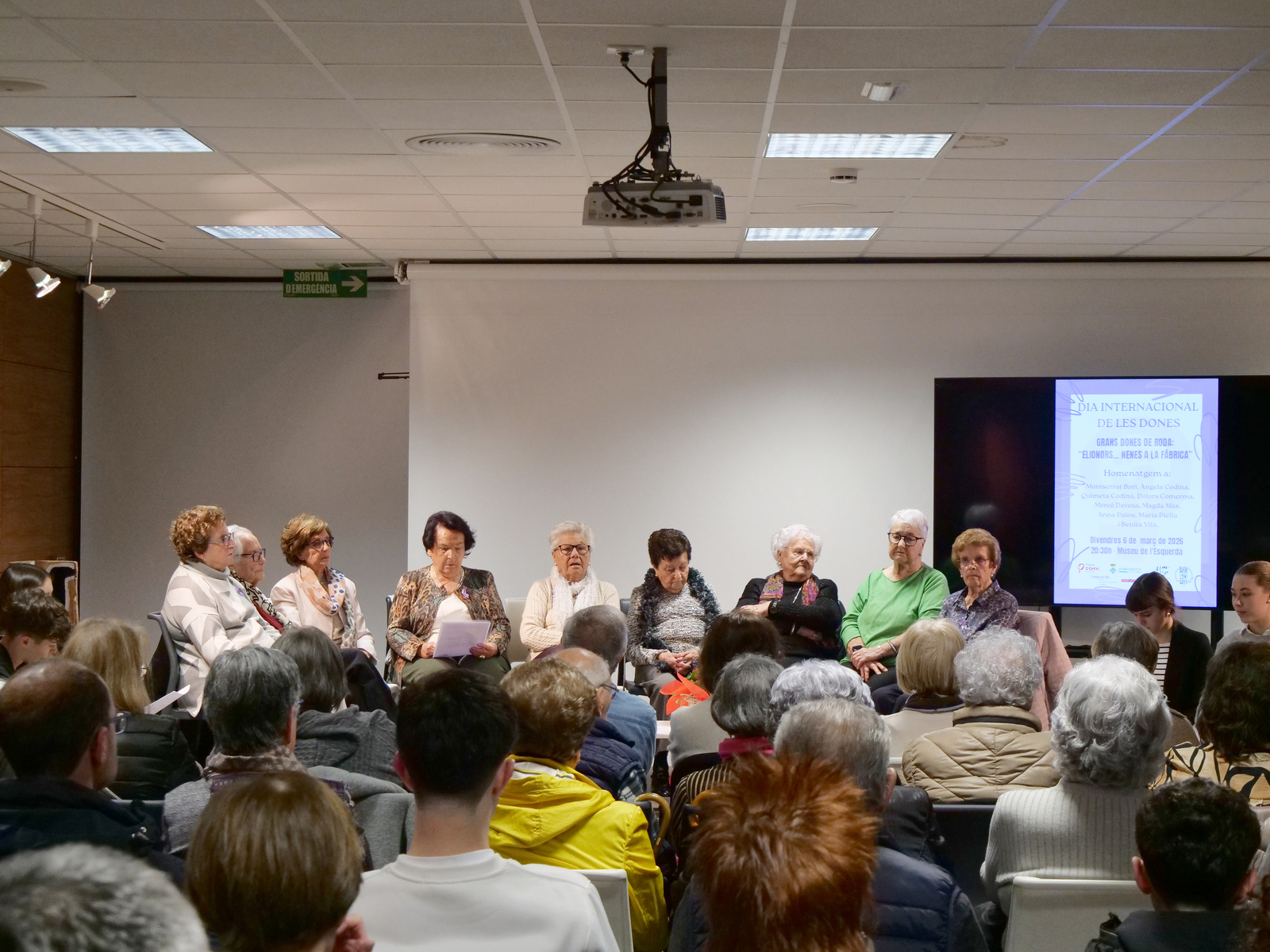 Acte de reconeixement a treballadores de la ind&uacute;stria t&egrave;xtil amb motiu del 8M