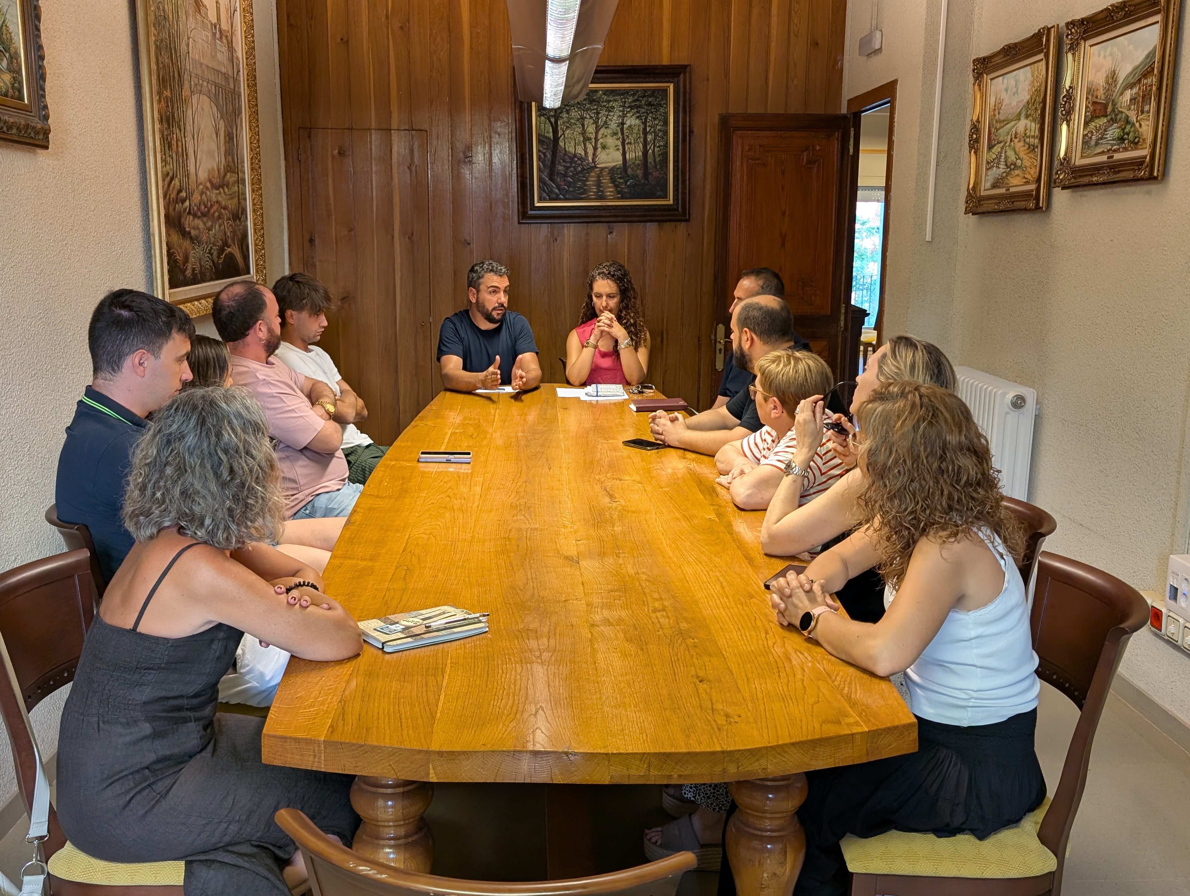 Roda de Ter reforça la seguretat amb vigilància nocturna i més càmeres per combatre els robatoris